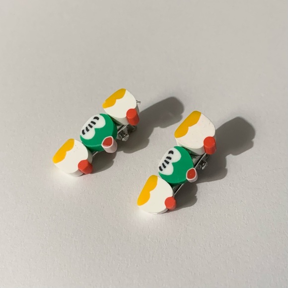 Handmade Cupcake Hair Clips - Picture 6 of 6